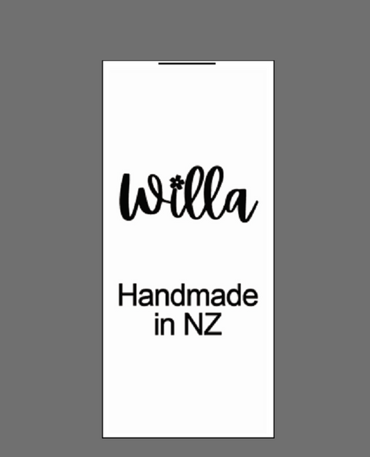 CUSTOM LABELS / Paulette Newman