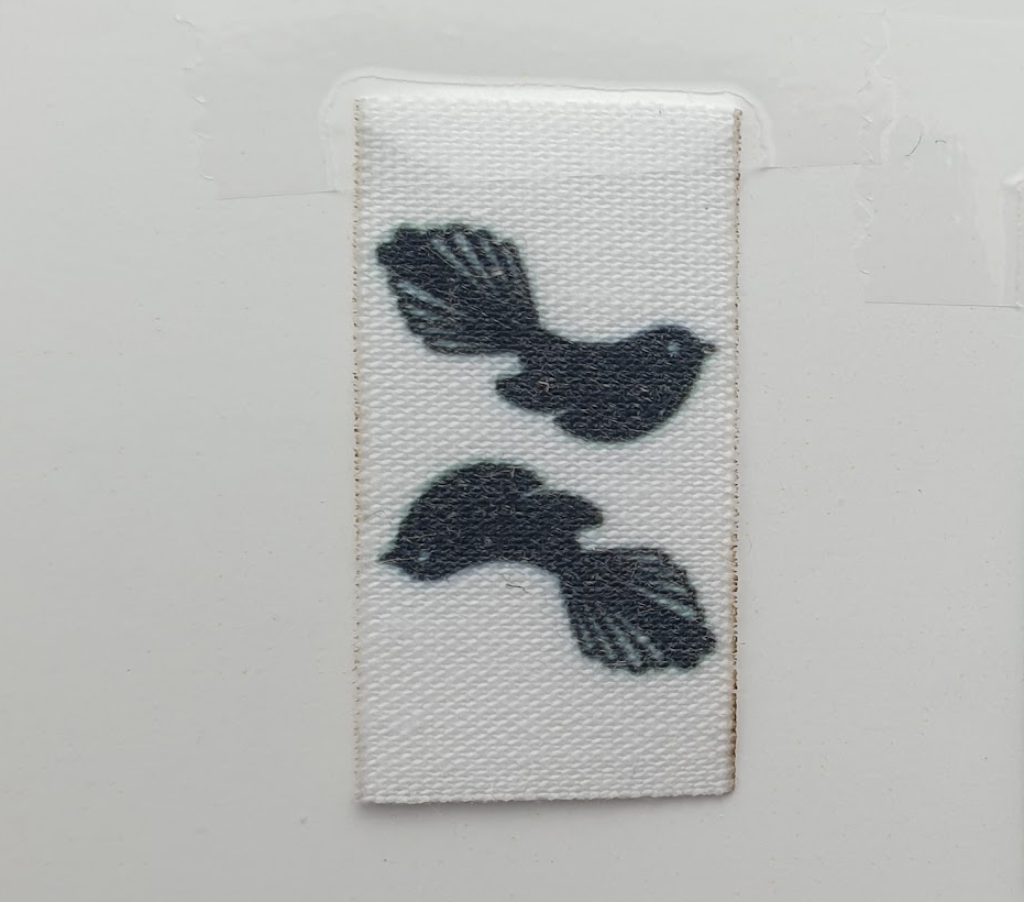 CUSTOM LABELS / Rosie Powell