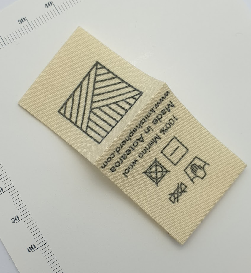 CUSTOM LABELS / Sarah Coxhead